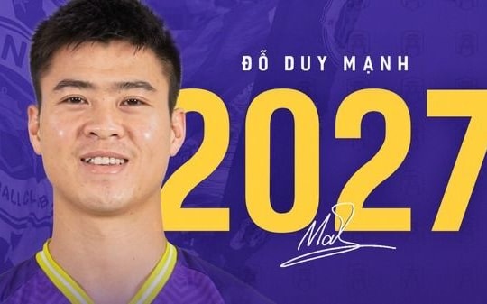 Hồng Lĩnh Hà Tĩnh bất ngờ loại Quả bóng vàng Việt Nam 2017 và trung vệ U23 Việt Nam; Đỗ Duy Mạnh gia hạn hợp đồng với Câu lạc bộ Hà Nội 