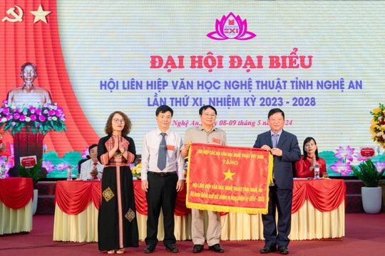 Đại hội đại biểu Hội Liên hiệp Văn học Nghệ thuật tỉnh Nghệ An lần thứ XI 