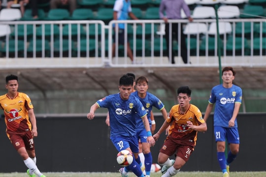 Sông Lam Nghệ An nhận thất bại trước Hoàng Anh Gia Lai