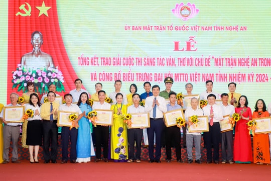 Trao giải Cuộc thi sáng tác văn, thơ với chủ đề 'Mặt trận Nghệ An trong lòng dân' và công bố biểu trưng Đại hội Mặt trận Tổ quốc tỉnh Nghệ An