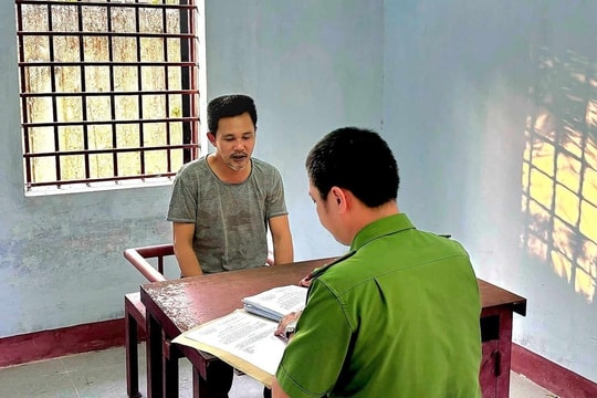 Khởi tố đối tượng đâm Phó Chánh án ngay tại phòng làm việc