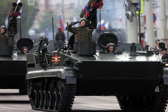 Cựu chỉ huy NATO kêu gọi 'vô hiệu hóa' khu vực của Nga