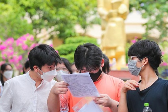 Tổ hợp Khoa học xã hội chiếm ưu thế trong đăng ký thi tốt nghiệp THPT ở Nghệ An