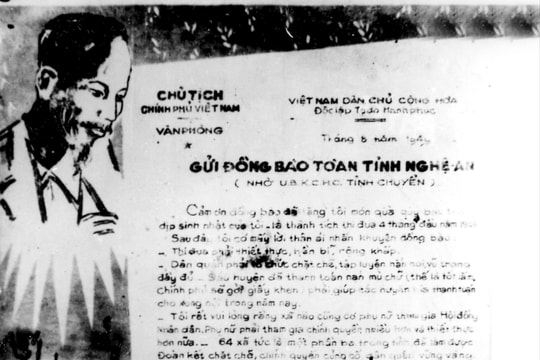 Thư Bác Hồ gửi đồng bào tỉnh Nghệ An (tháng 8/1949)