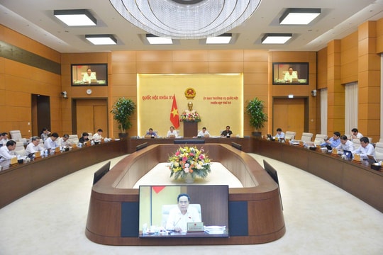 Ủy ban Thường vụ Quốc hội thống nhất thông qua hồ sơ dự thảo Nghị quyết về bổ sung cơ chế, chính sách đặc thù cho Nghệ An