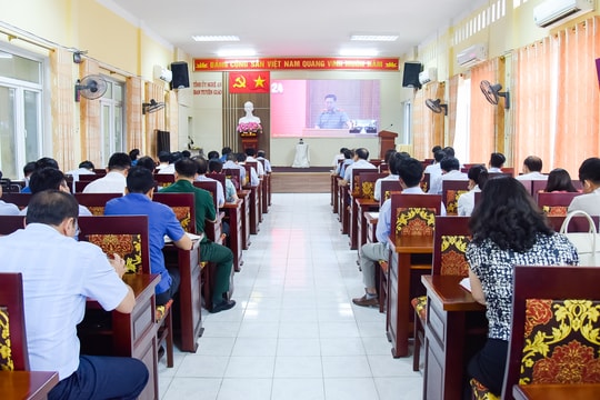 Tạo đồng thuận, đáp ứng yêu cầu công nghiệp hóa, hiện đại hóa đất nước