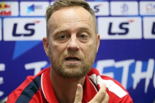 Xác định thời điểm huấn luyện viên Polking ra mắt Câu lạc bộ Công an Hà Nội