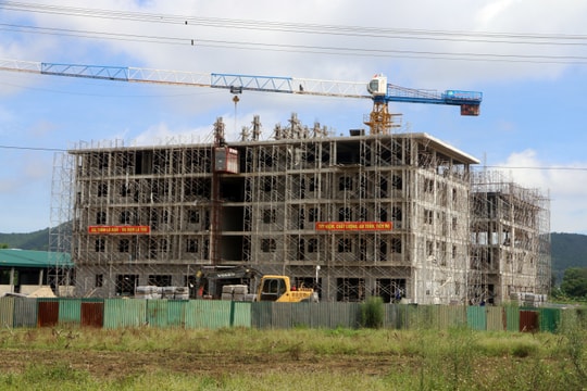 Tháo gỡ khó khăn, vướng mắc, thúc đẩy xây dựng 1 triệu căn hộ nhà ở xã hội