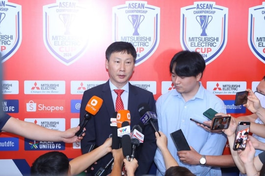 HLV Kim Sang-sik: 'Nếu chuẩn bị tốt, Đội tuyển Việt Nam sẽ vô địch AFF Cup 2024'