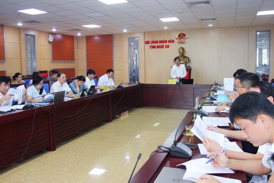 Đoàn giám sát HĐND tỉnh Nghệ An đề nghị các ngành nỗ lực hoàn thành các chỉ tiêu về xã hội theo hướng thực chất, hiệu quả