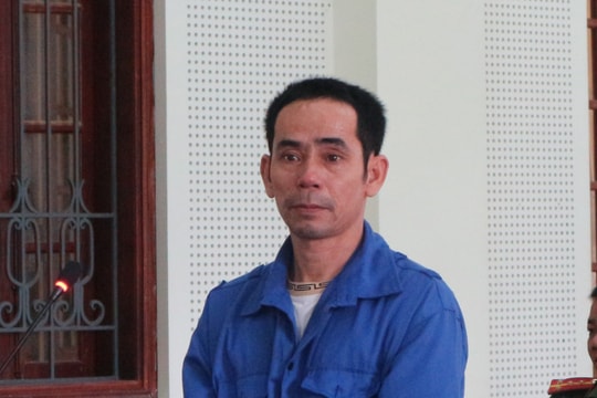 Cựu cán bộ công ty bảo hiểm vào tù vì tham ô tài sản