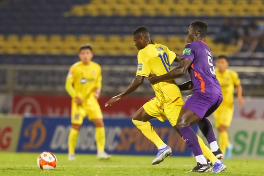 Sông Lam Nghệ An gặp Becamex Bình Dương: Khó nhưng có thể