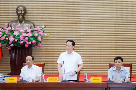 Chủ tịch UBND tỉnh: Tập trung hoàn thành các nhiệm vụ trọng tâm, thúc đẩy hoạt động sản xuất, kinh doanh