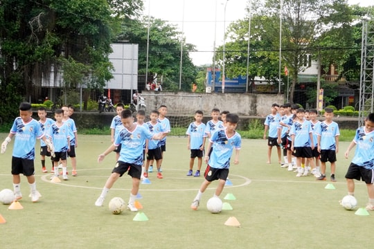 Con Cuông cố gắng cải thiện thành tích tại Giải bóng đá Thiếu niên - Nhi đồng cúp Báo Nghệ An năm 2024 