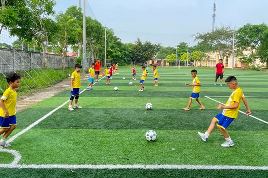 Nhi đồng Nghĩa Đàn quyết tâm tiến sâu vào vòng bảng Giải Bóng đá Thiếu niên - Nhi đồng Cúp Báo Nghệ An