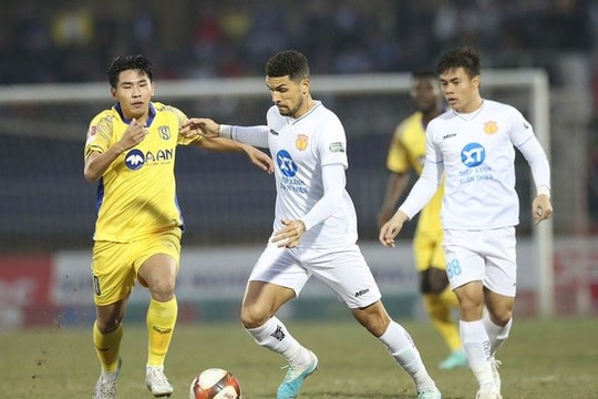 Thép xanh Nam Định gặp Sông Lam Nghệ An: Đội khách chơi 'tất tay'?