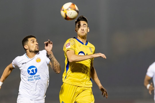 Sông Lam Nghệ An gặp Thép Xanh Nam Định
