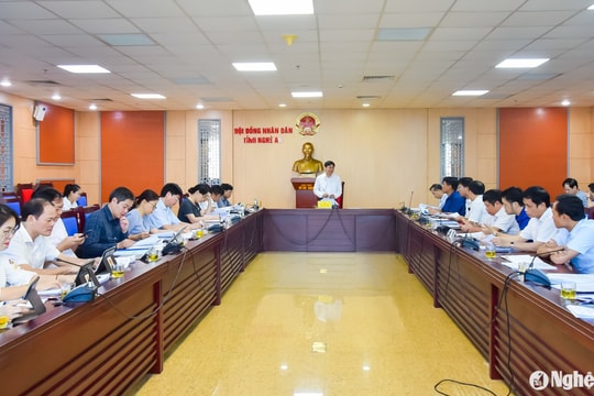 Thẩm tra dự thảo nghị quyết chủ trương đầu tư các công trình, dự án trình HĐND tỉnh Nghệ An