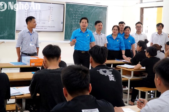 Ngành giáo dục Nghệ An hỗ trợ, động viên giáo viên, học sinh vùng khó ôn thi tốt nghiệp THPT