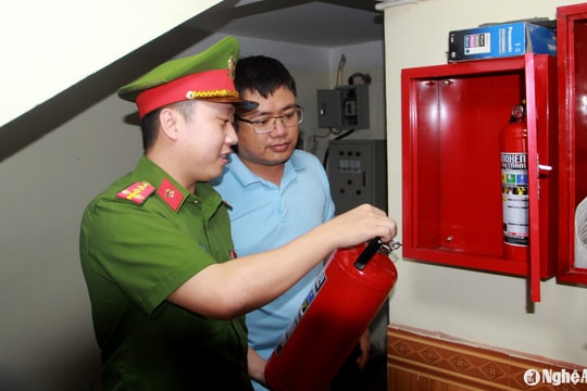 Thành phố Vinh kiểm tra công tác phòng cháy tại các nhà trọ cao tầng