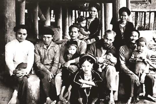 Niềm tin của Bác Hồ với đồng bào các dân tộc thiểu số Việt Nam
