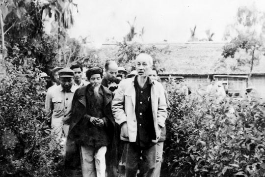 Theo dấu chân Bác trong 2 lần về thăm quê