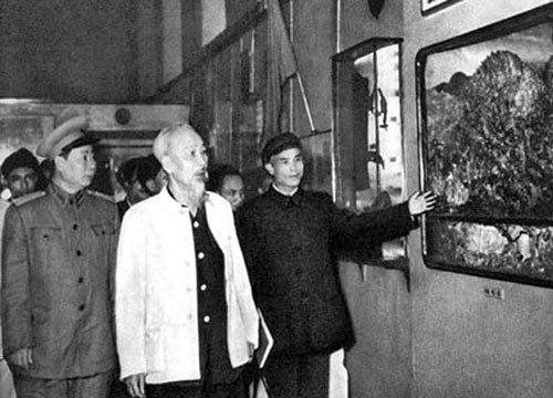 Những đóng góp to lớn của Chủ tịch Hồ Chí Minh với di sản văn hóa