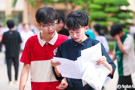 Thí sinh Nghệ An đánh giá đề thi tuyển sinh lớp 10 môn tiếng Anh