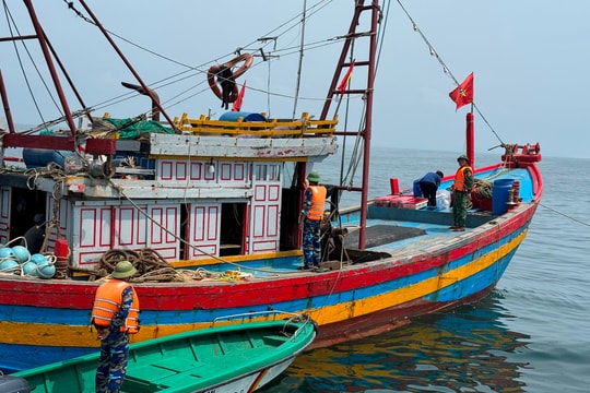 Nghệ An xử phạt 22 chủ tàu cá mất tín hiệu kết nối giám sát hành trình