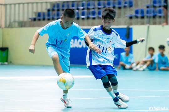 Nhi đồng Hưng Nguyên đánh bại Nhi đồng Con Cuông bằng 2 bàn không gỡ
