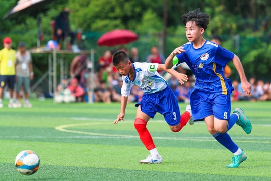 Thiếu niên Quỳ Hợp nhất bảng C khi thắng trận 'derby Tây Bắc xứ Nghệ'