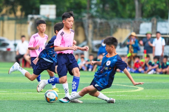 Đánh bại Thiếu niên Hưng Nguyên, Thiếu niên Quỳnh Lưu giành vé vào tứ kết