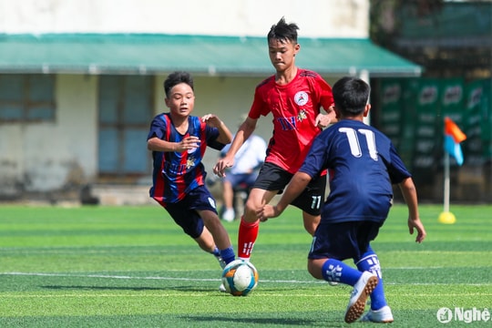 Highlight Tứ kết: Thiếu niên TP. Vinh - Thiếu niên T.X Hoàng Mai: 1 - 1 (Penalty 4 - 3)