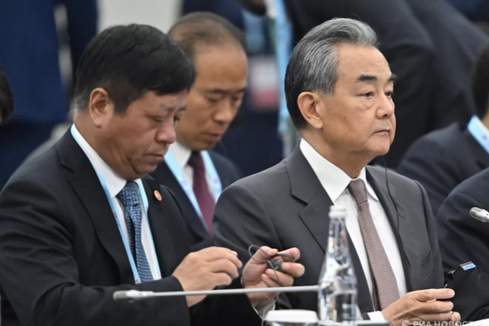 Trung Quốc kêu gọi hội nghị hòa bình đúng nghĩa về Ukraine