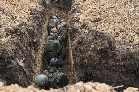 Quân đội Nga tấn công các địa điểm tập trung lính đánh thuê nước ngoài