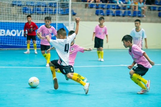 Chi tiết 42 cầu thủ nhi đồng tham gia Cúp Báo Nghệ An được Câu lạc bộ Sông Lam Nghệ An gọi tuyển chọn