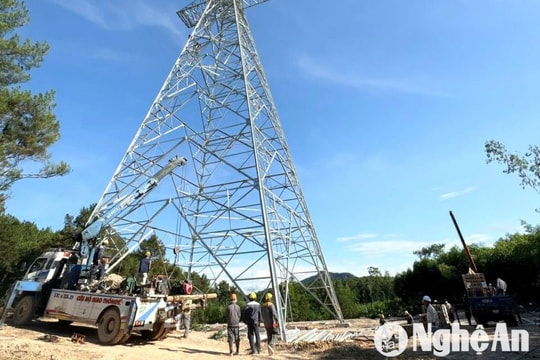 Nỗ lực hoàn thành đường dây 500kV mạch 3 đoạn qua Nghệ An