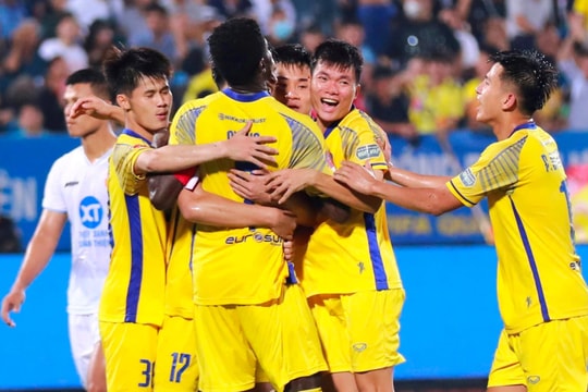 Sông Lam Nghệ An gặp Đông Á Thanh Hóa: Cơ hội để xóa dớp