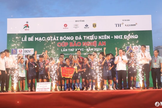 Một mùa giải đong đầy cảm xúc