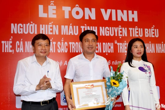 Nghệ An tôn vinh 85 tình nguyện viên hiến máu tiêu biểu