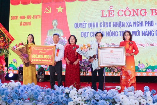 Xã Nghi Phú (TP. Vinh) công bố Quyết định công nhận đạt chuẩn nông thôn mới nâng cao