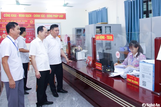 Đề xuất chính sách hỗ trợ thêm cán bộ, công chức, người hoạt động không chuyên trách dôi dư do sáp nhập cấp xã, huyện ở Nghệ An