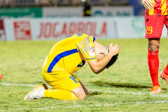 Dư âm trận thua của Sông Lam Nghệ An trước Đông Á Thanh Hóa