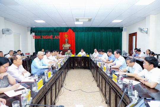 Chủ tịch UBND tỉnh Nguyễn Đức Trung chủ trì phiên tiếp công dân tháng 6/2024