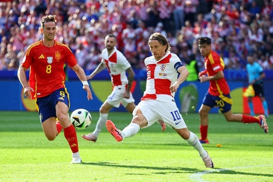 EURO 2024: Soi kèo Albania vs Tây Ban Nha; Croatia - Italy: Nước mắt ngày chia tay