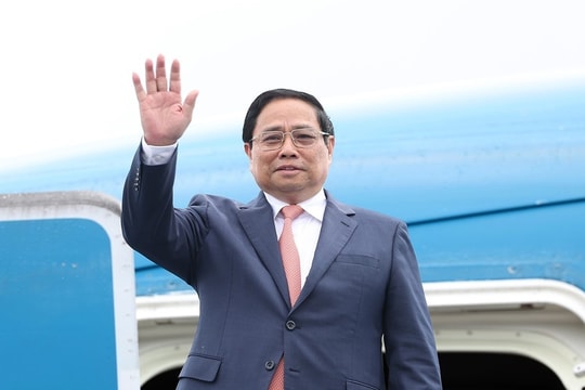 Thủ tướng Phạm Minh Chính lên đường dự WEF Đại Liên và làm việc tại Trung Quốc