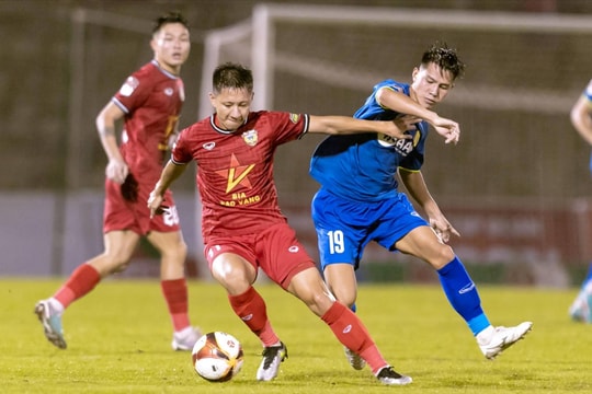 Sông Lam Nghệ An gặp Hồng Lĩnh Hà Tĩnh trong trận 'chung kết ngược'