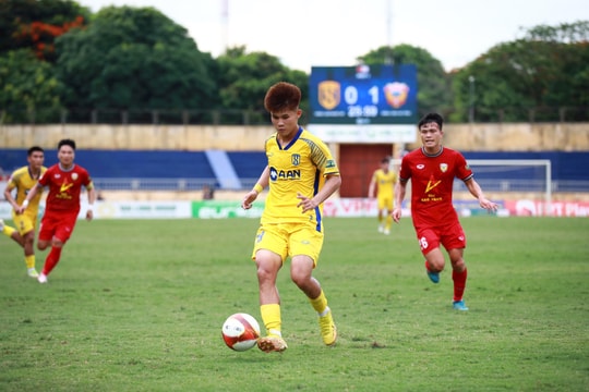 HLV trưởng Sông Lam Nghệ An xác định cơ hội cho đội nhà nếu phải đá play-off