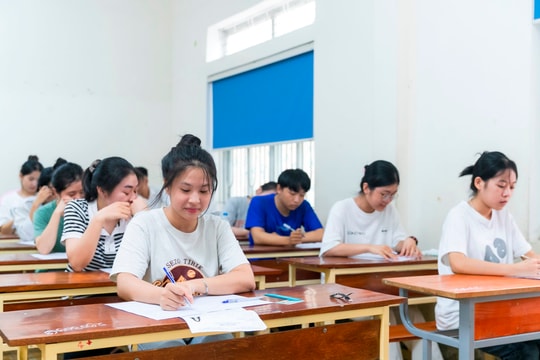 Gần 1.400 thí sinh Nghệ An được miễn môn thi ngoại ngữ