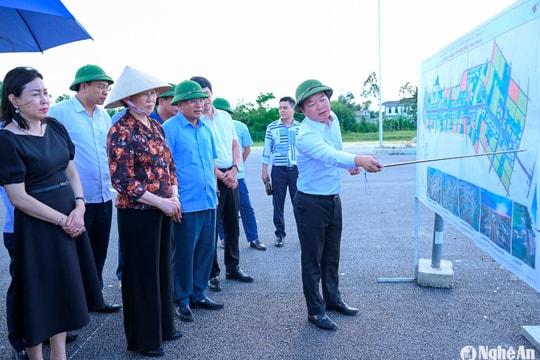 Đoàn công tác HĐND tỉnh Hà Nam tham quan một số dự án trọng điểm trên địa bàn thị xã Cửa Lò